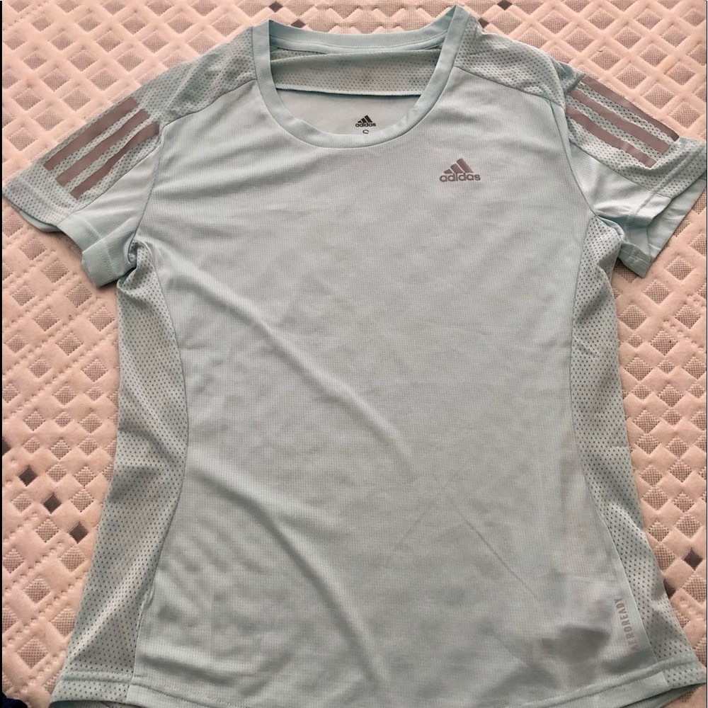 Women’s adidas top